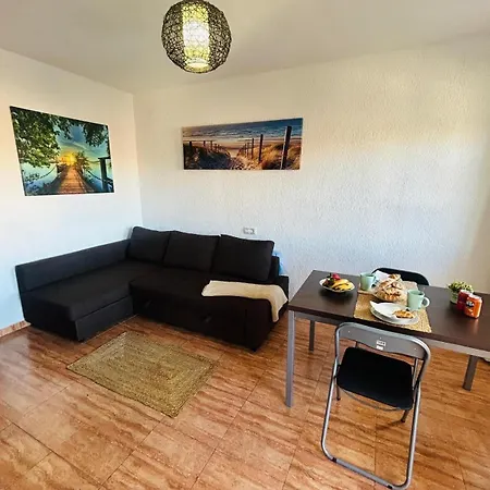 Estudio Con Piscina Pleno Centro * Torremolinos